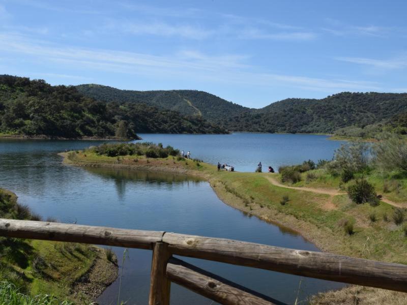 Hébergement de vacances Tejadilla Casita Rural Cerca De Con Piscina