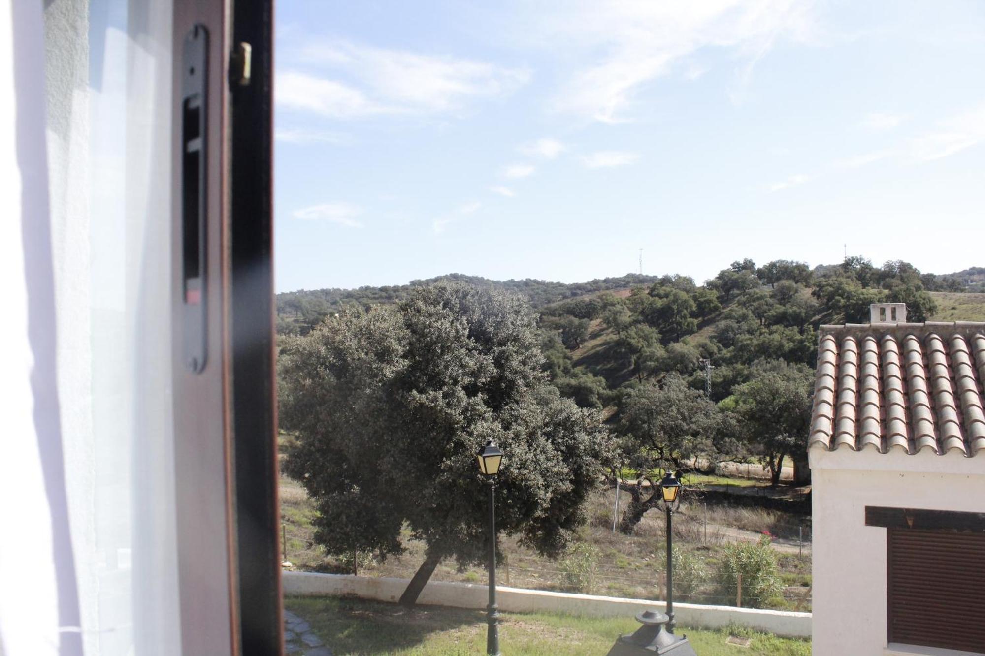 Hébergement de vacances Tejadilla Casita Rural Cerca De Con Piscina Séville